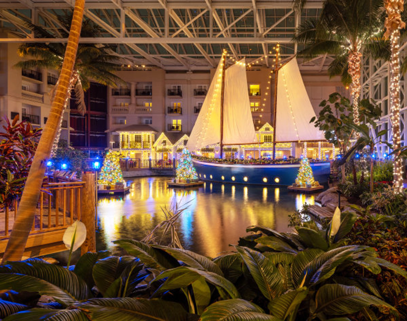 Win a 2-Night stay to Gaylord Palms and ICE!