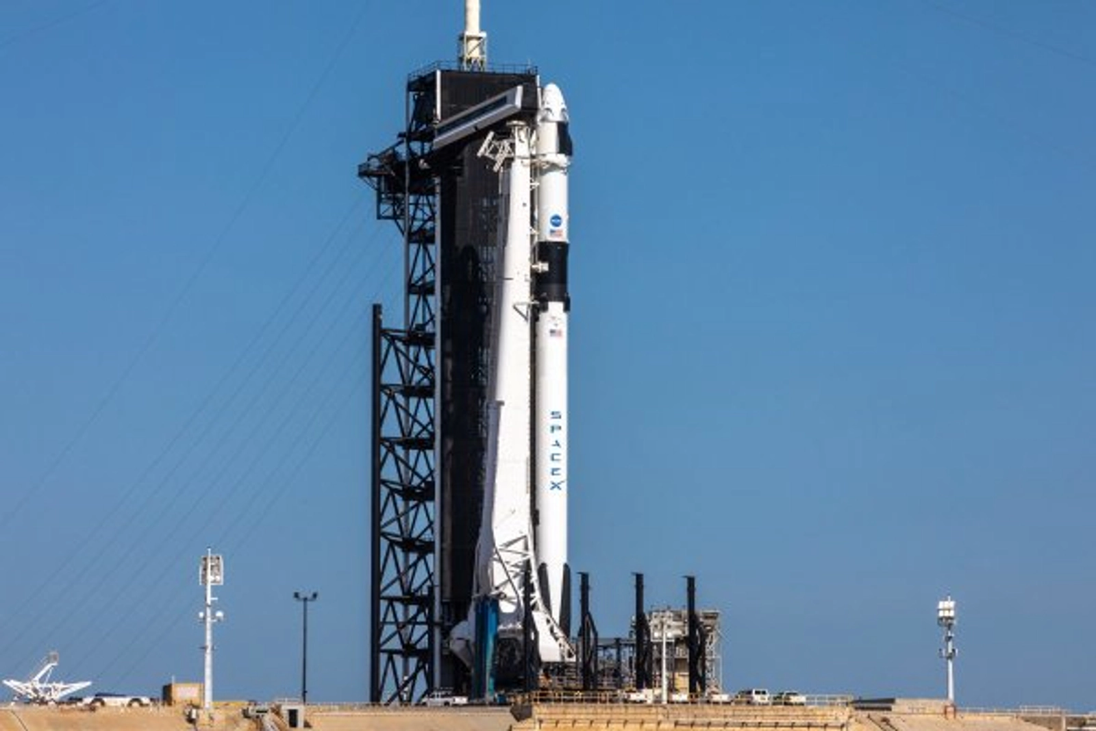 We're back! Americans set to launch into space on US Spaceship! - Thumbnail Image