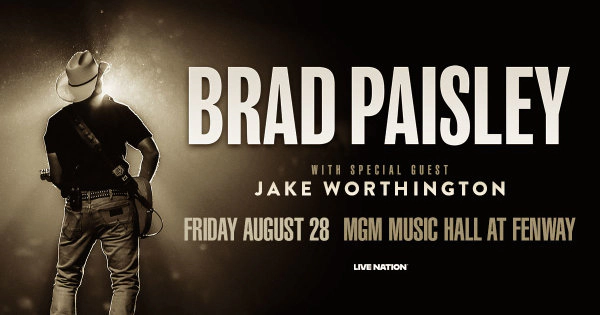 Brad Paisley at MGM Music Hall Fenway