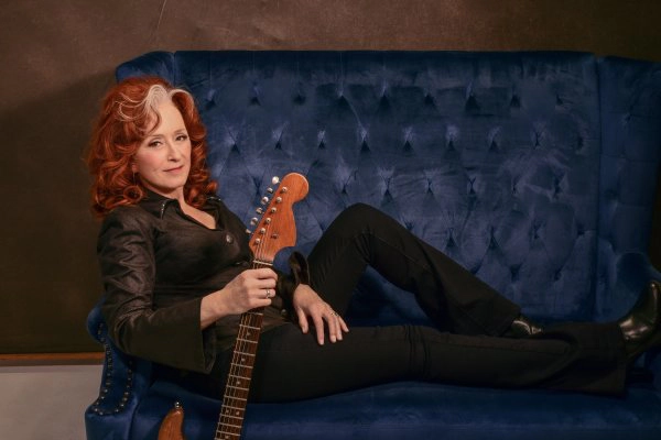 Win 2 tickets to see Bonnie Raitt August 27th at the MN State Fair