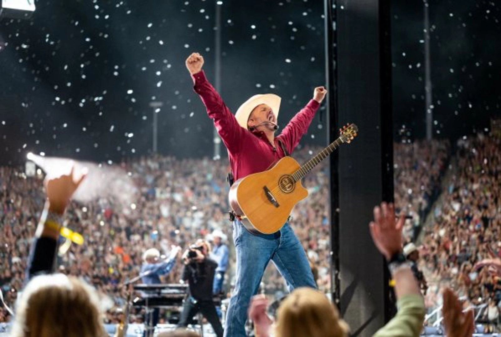 Win tickets to Garth's Drive In Concert!! - Thumbnail Image