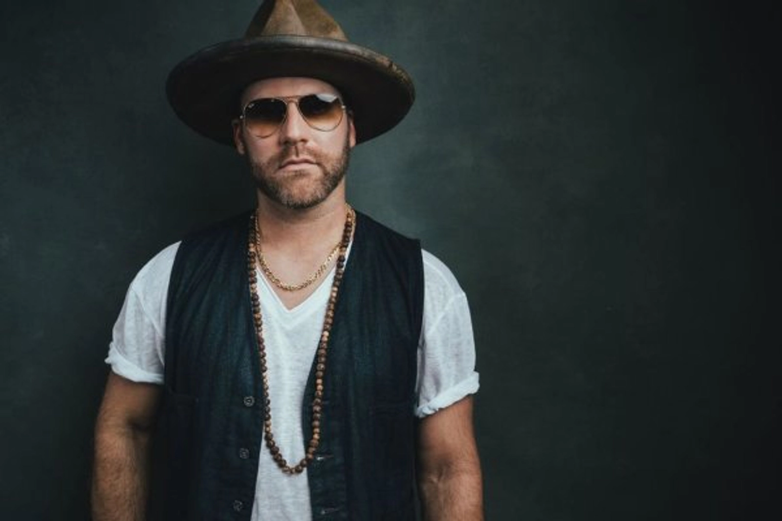 Enter to Win Tickets to See Drake White at Soul Kitchen