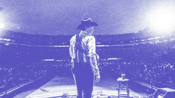 Win Tickets To Zach Top: Cold Beer & Country Music Tour 2026