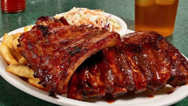 Win A $50 Gift Card To Metro Diner