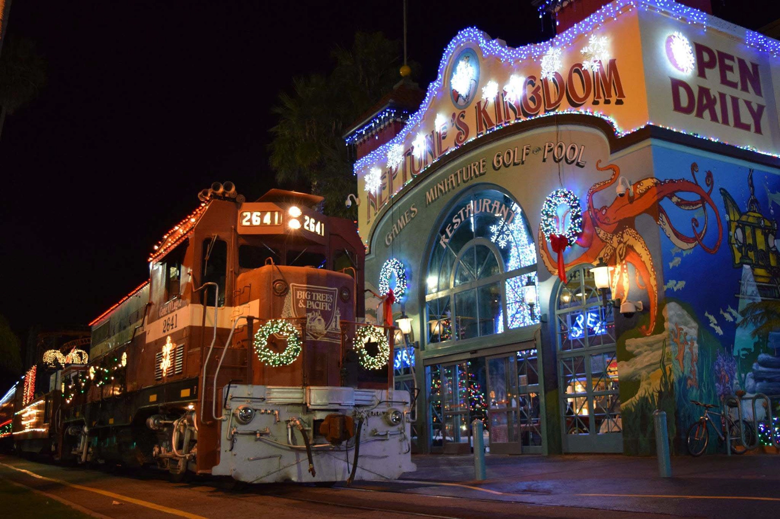 Your Chance to Win Holiday Lights Train Tickets at Roaring Camp!