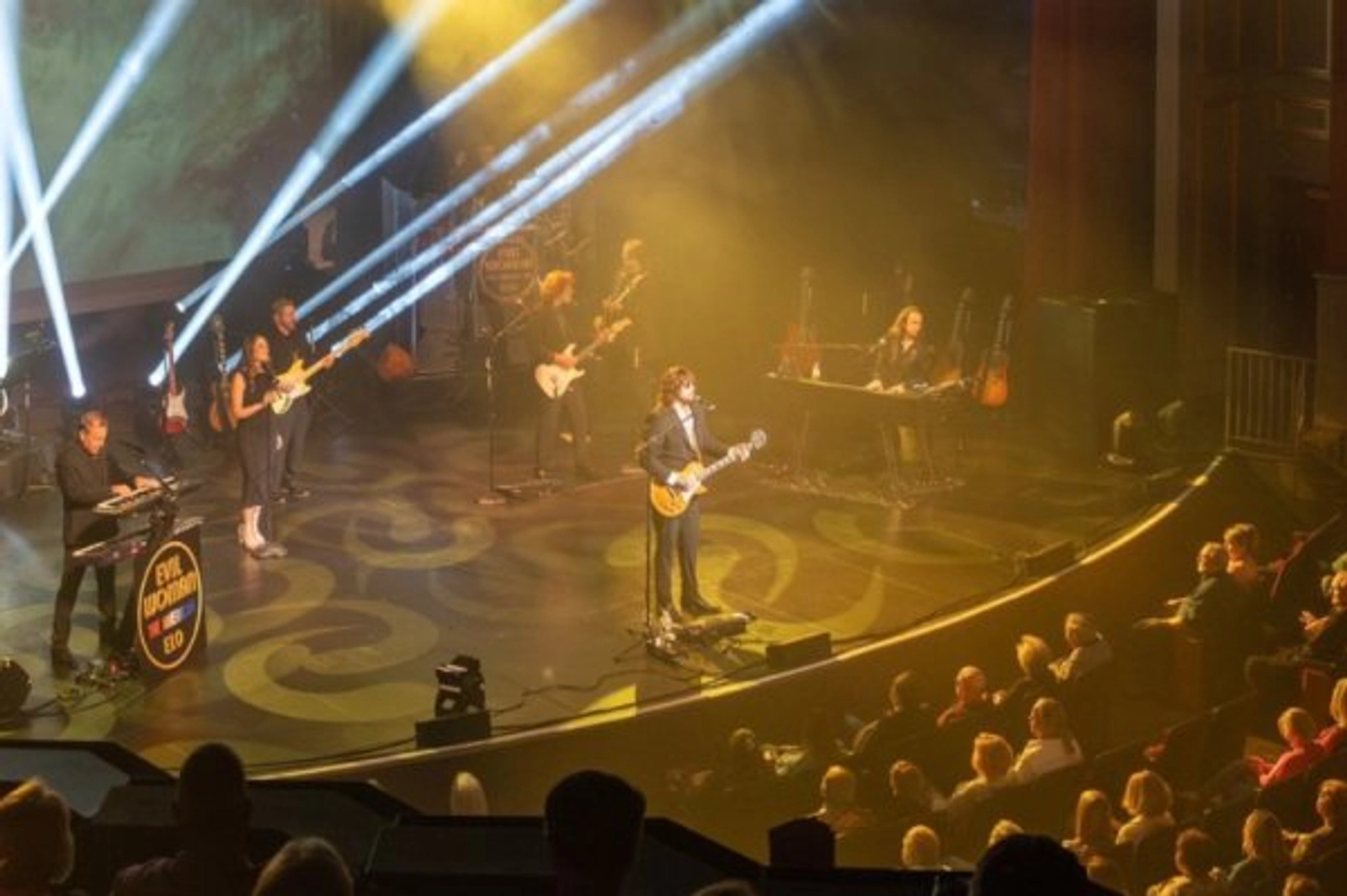 Enter for the chance to win a pair of tickets to Evil Woman: An ELO Tribute LIVE with The Toledo Symphony