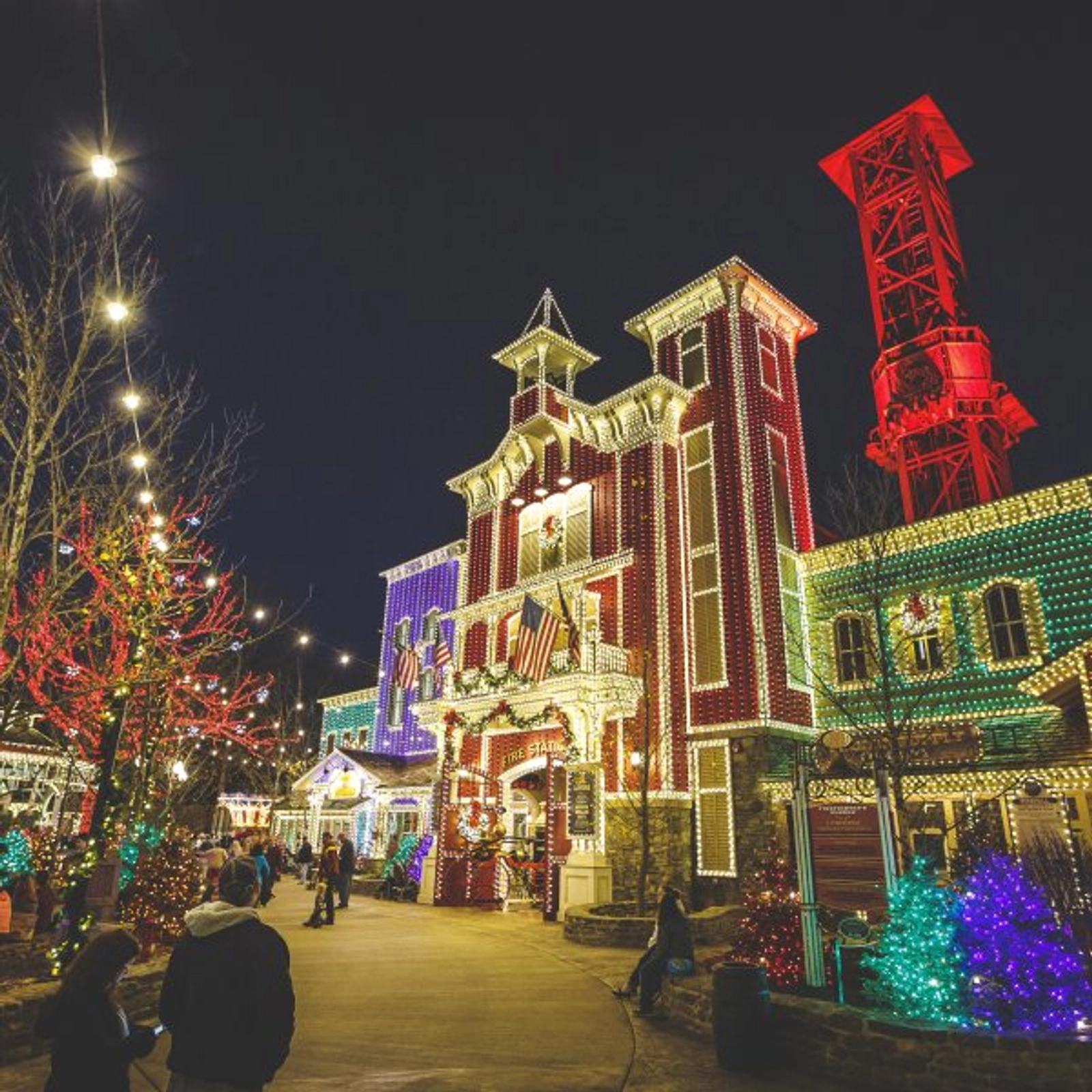 Enter For A Chance To Win A 4-Pack Of Tickets To An Old Time Christmas®!