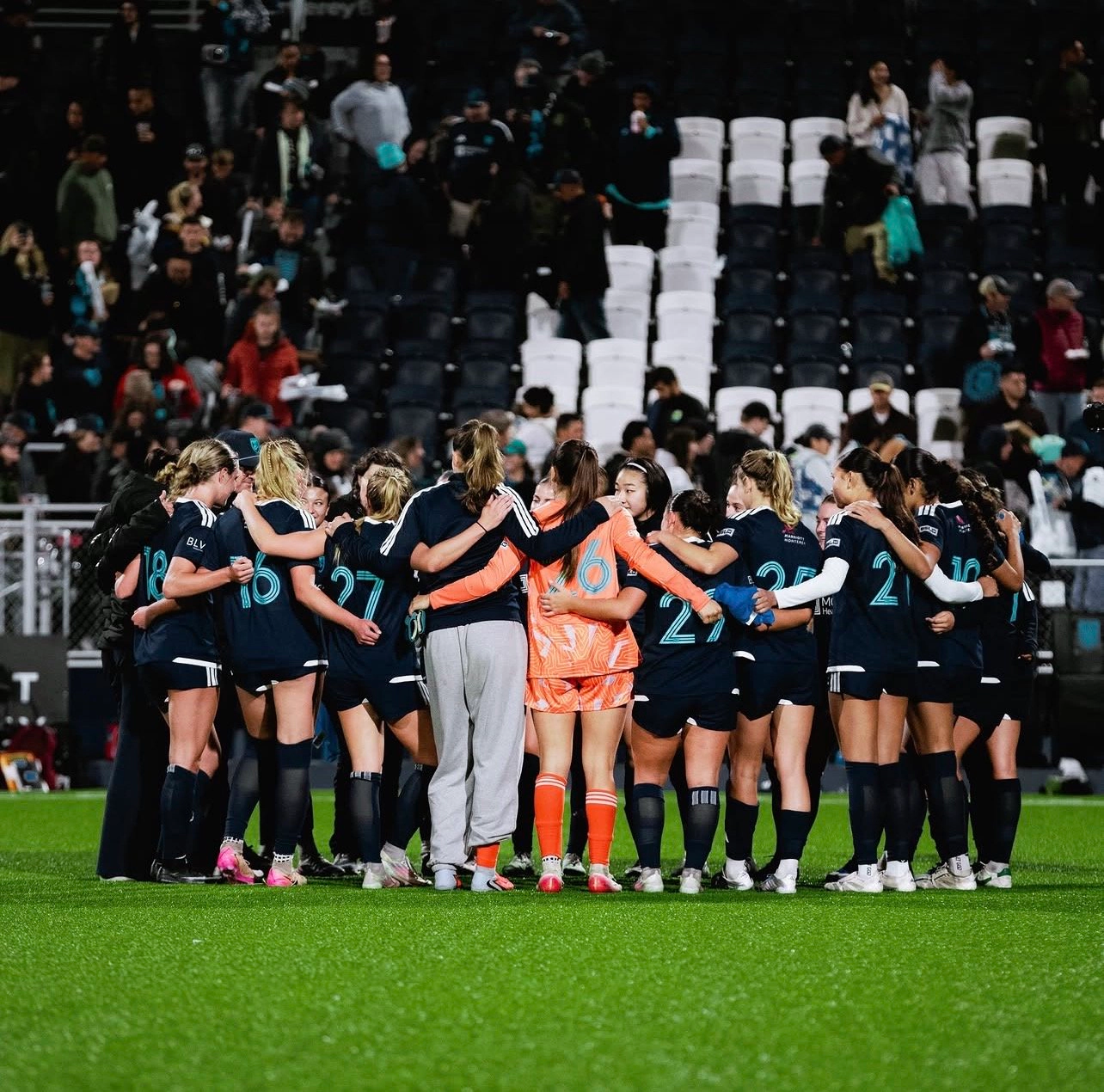 ¡Gana tus boletos para ver a las Sirenas en su segundo juego!