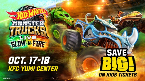 Hot Wheels Monster Trucks Live Glow-N-Fire @ KFC Yum! Center