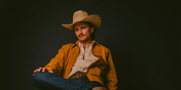 ENTER FOR THE CHANCE TO SEE BRAXTON KEITH!