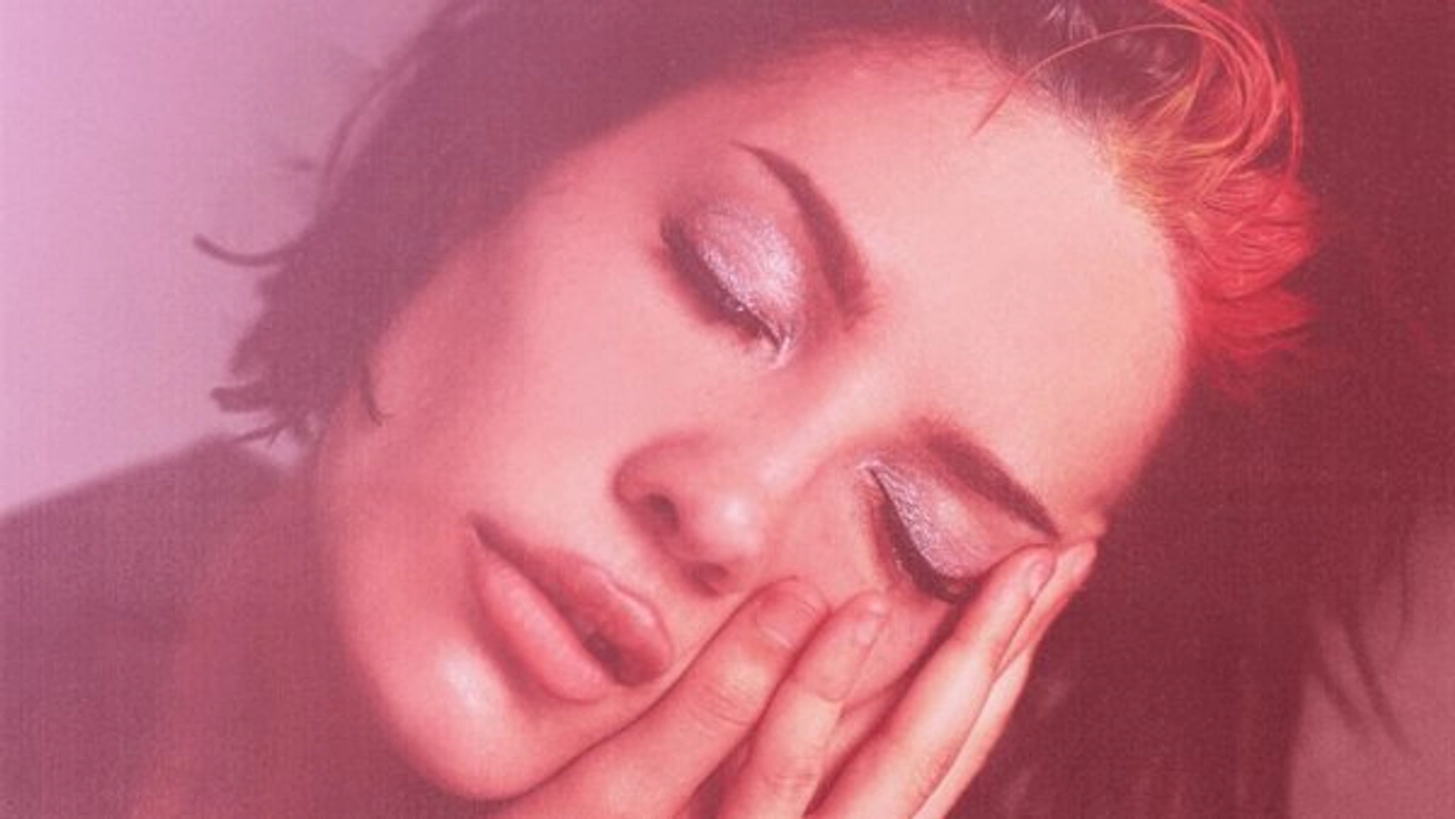 Win tickets to Halsey! - Thumbnail Image